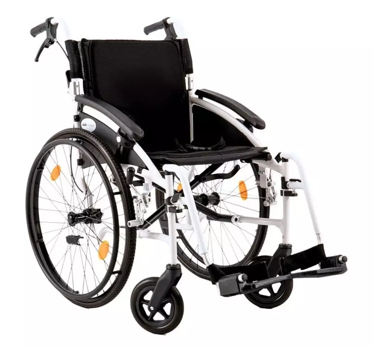 ar-303_www-7-2